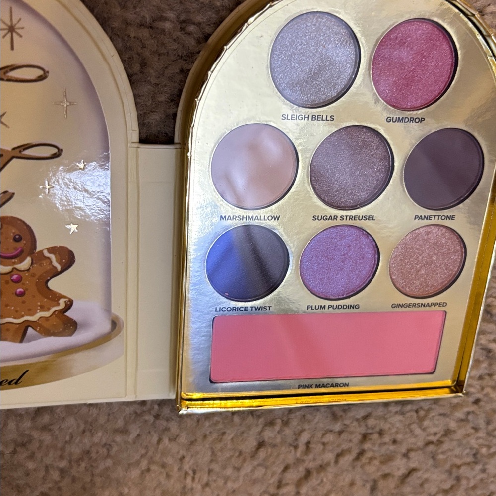 🌸NEW🌸 Too Faced Snow Globe Palette - Picture 4 of 5